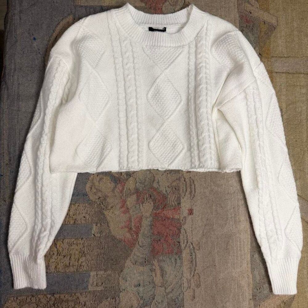 Forever-21 Women's White and Cream Jumper